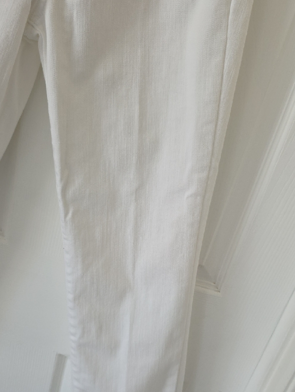 Talbots Straight Leg White Jeans Size 4 - Picture 10 of 16